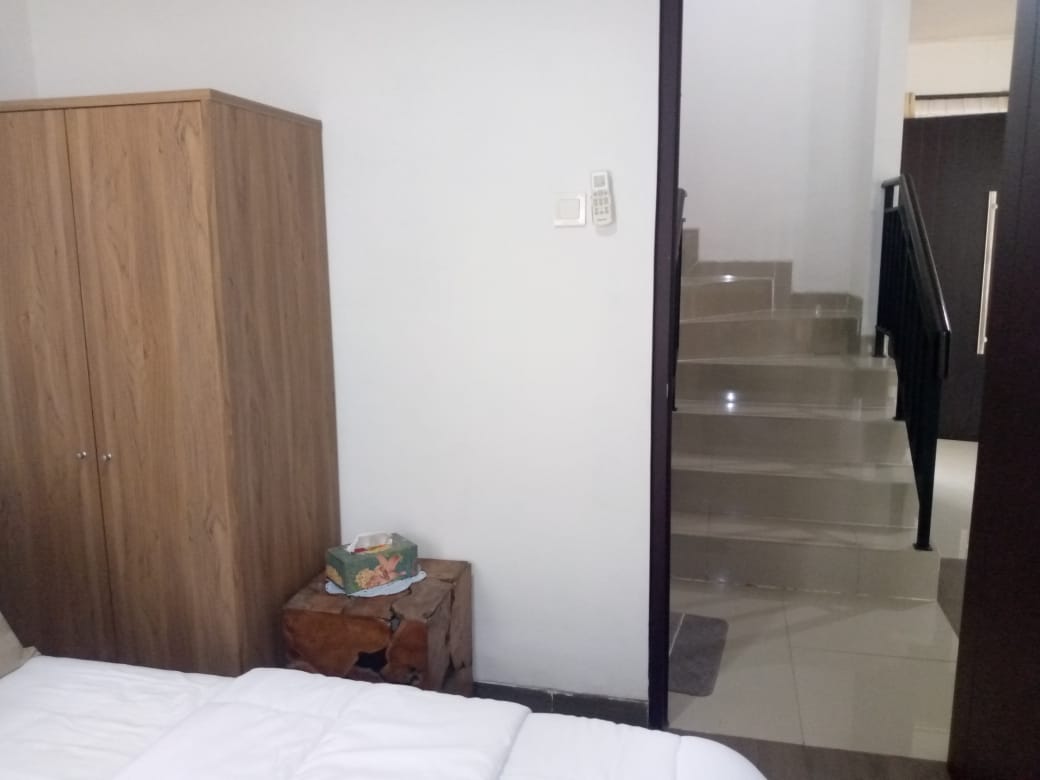 Rumah Disewakan Fully Furnished di Cluster The Patio Lippo Cikarang